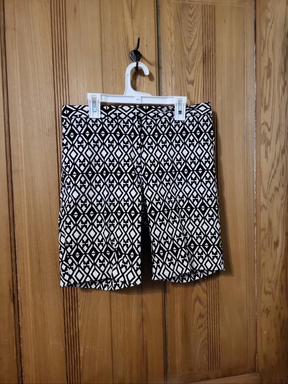Mario Serrani Italy Womens Black White Stretchy Tummy Control Shorts SZ 6